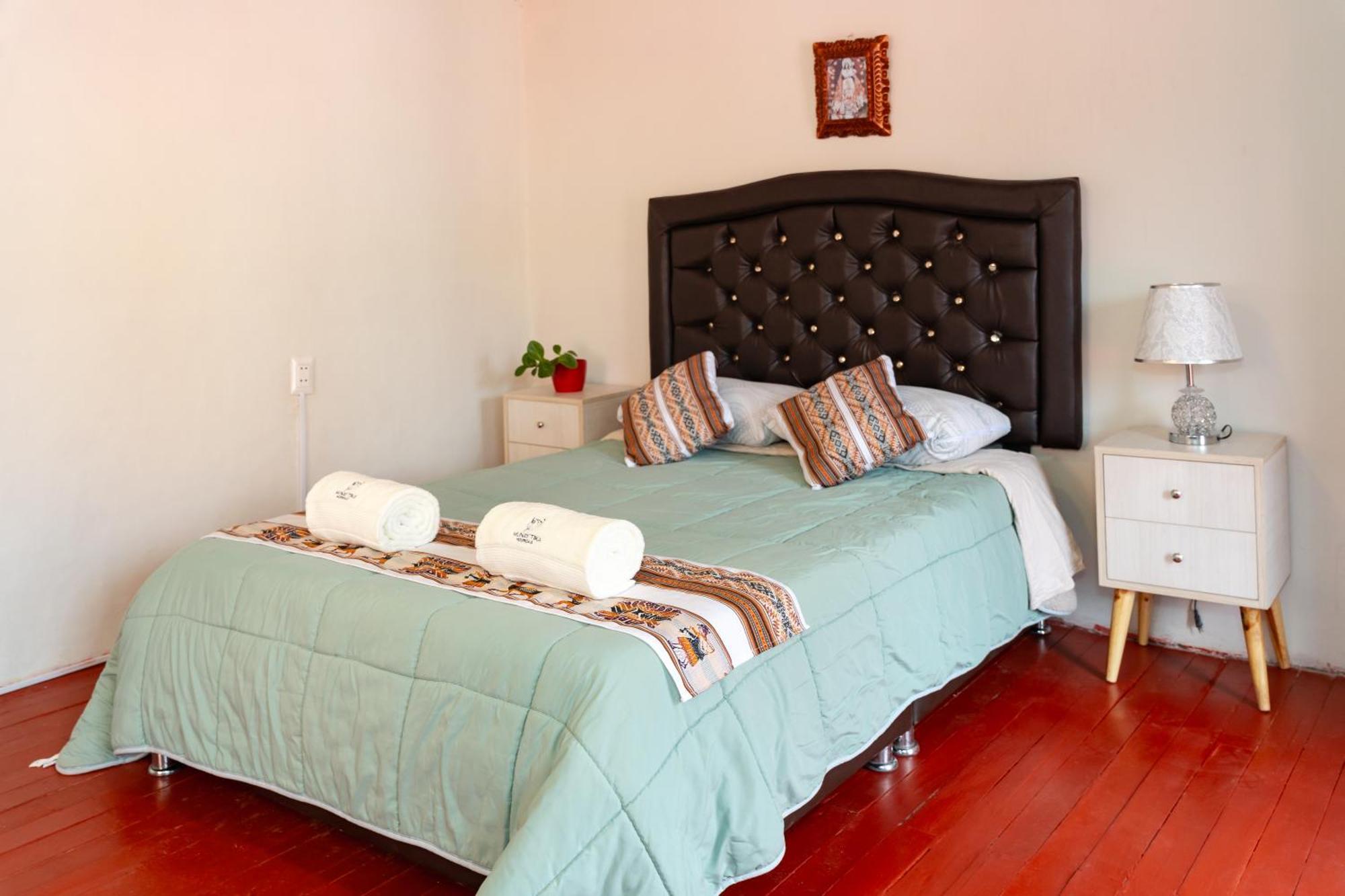 Guest house Munay Tika House