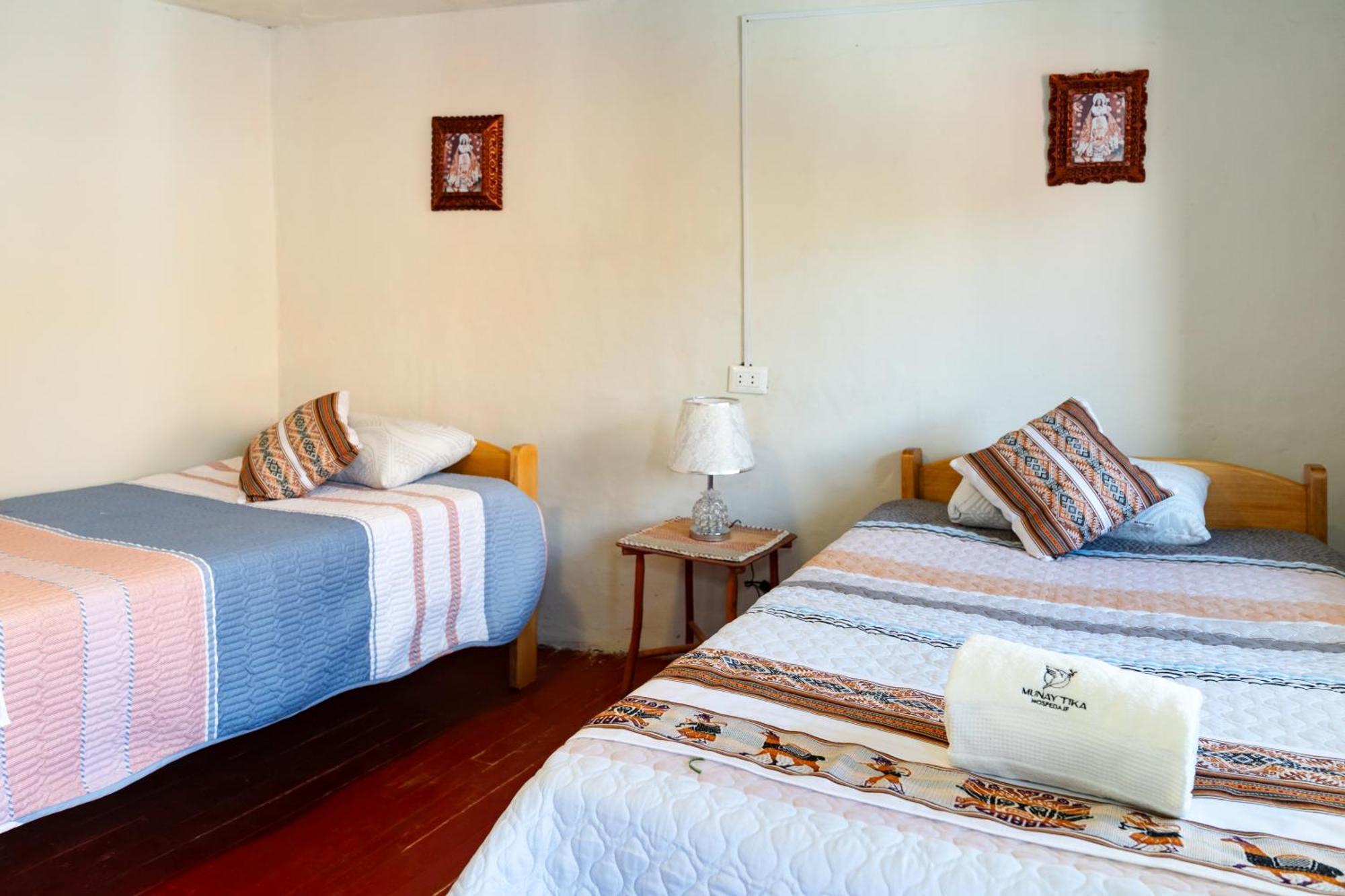 Munay Tika House Guest house *